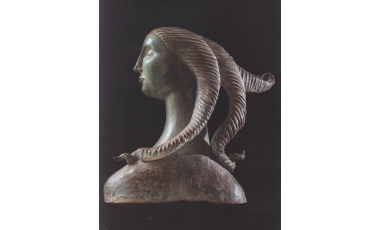 Sara Teresano: Trinacria, 2008, terracotta policroma, 56 x 56 x 25 cm.