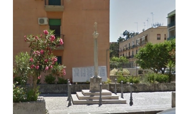 La colonna Crocifera di Via Istria